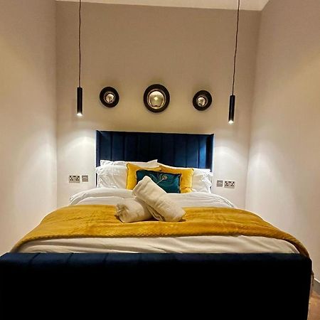 1 Bed Apt In West End 格拉斯哥 外观 照片