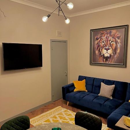 1 Bed Apt In West End 格拉斯哥 外观 照片