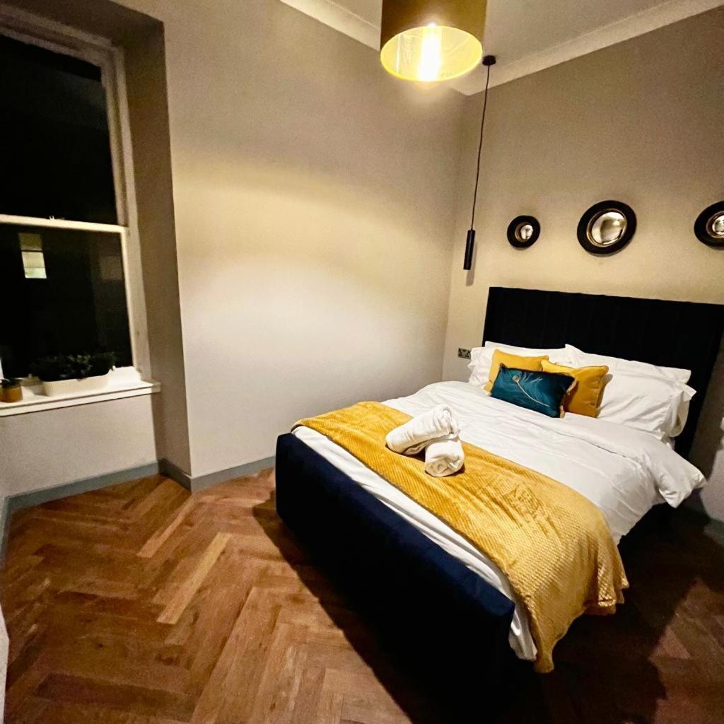 1 Bed Apt In West End 格拉斯哥 外观 照片